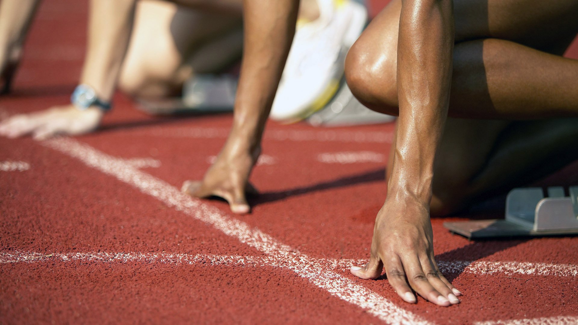 阿扎伦卡在塞尔维亚队比赛中势不可挡，精彩发挥引发热议！